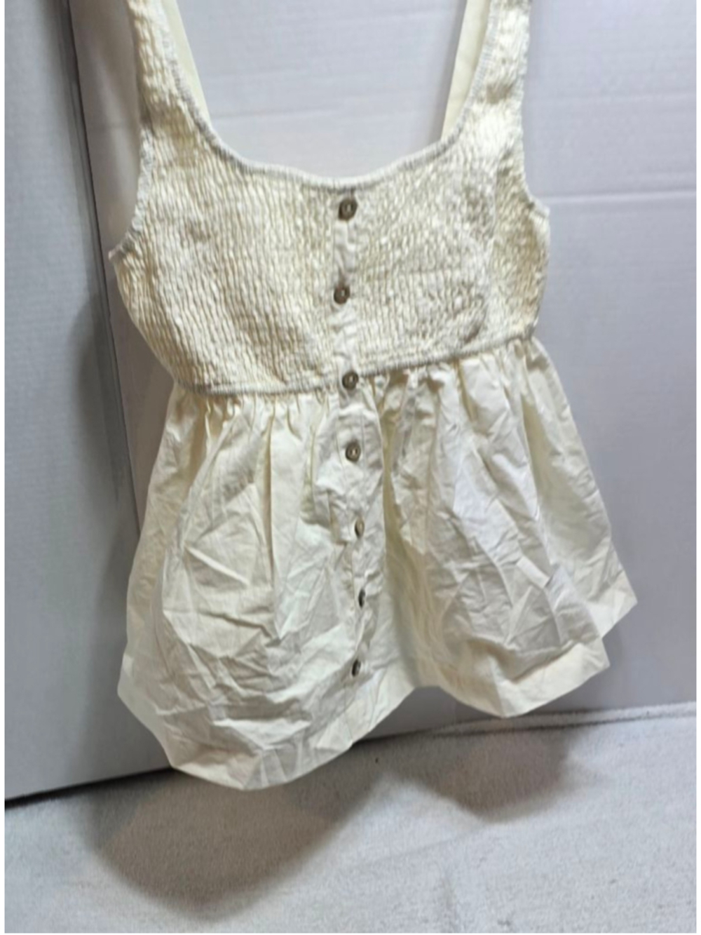 Women's Blanque Cream Smocked Button-Front Tank Top M